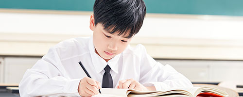 北京德威英國國際學(xué)校2024-25招生一覽表（附招生階段、學(xué)費、課程體系）(北京德威英國國際學(xué)校招中國籍孩子嗎)